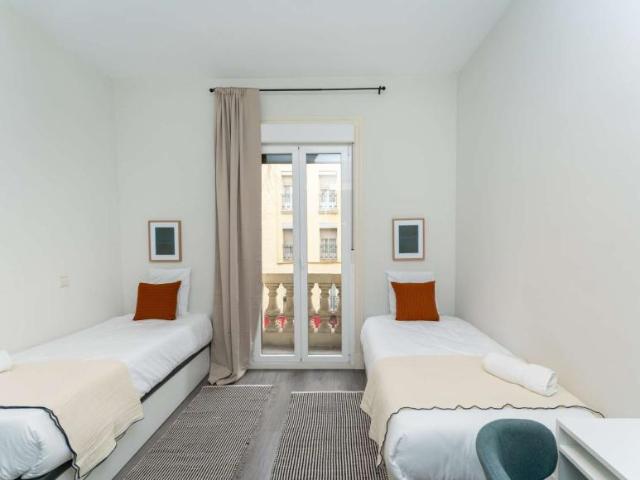 5 Dormitorio Shared Living/Roommate Madrid Madrid 98343632