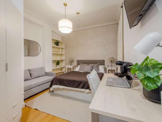 5 Dormitorio Shared Living/Roommate Madrid Madrid LS84535723