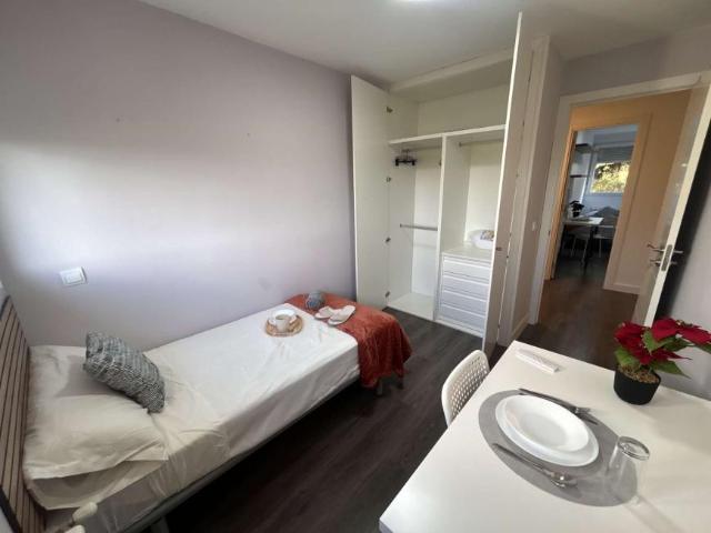 5 Dormitorio Shared Living/Roommate Madrid Madrid LS98225871