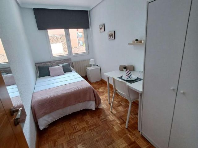 5 Dormitorio Shared Living/Roommate Madrid Madrid LS100714725