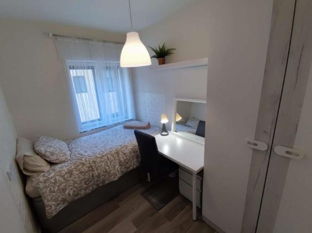 5 Dormitorio Shared Living/Roommate Madrid Madrid LS101765997
