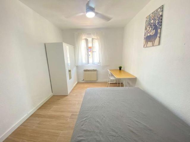 5 Dormitorio Shared Living/Roommate Madrid Madrid LS102796950