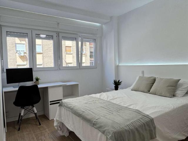 5 Dormitorio Shared Living/Roommate Malaga Malaga LS96530598