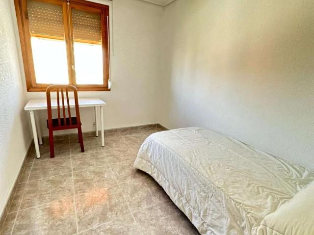 5 Dormitorio Shared Living/Roommate Alicante Alicante 103925483