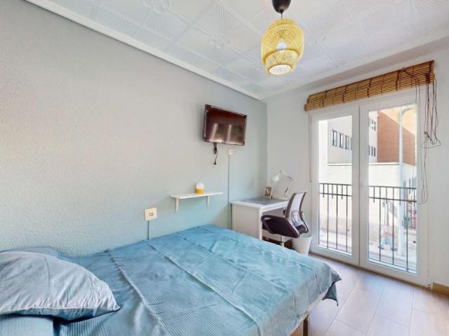 5 Dormitorio Shared Living/Roommate Alicante Alicante 104846153