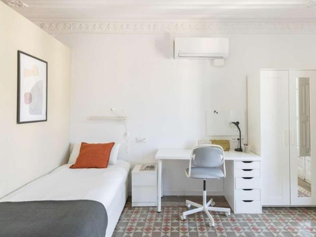 5 Dormitorio Shared Living/Roommate Barcelona Barcelona 102438627