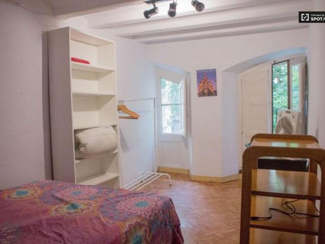 5 Dormitorio Shared Living/Roommate Barcelona Barcelona 83993968