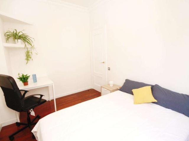5 Dormitorio Shared Living/Roommate Barcelona Barcelona 99521467