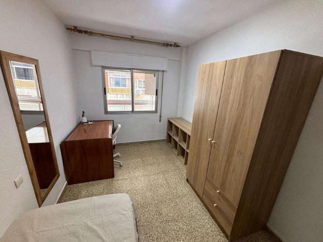 5 Dormitorio Shared Living/Roommate Granada Granada LS101794757
