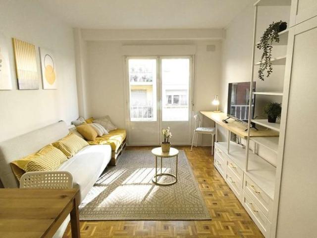 5 Dormitorio Shared Living/Roommate Pamplona Pamplona LS99761020