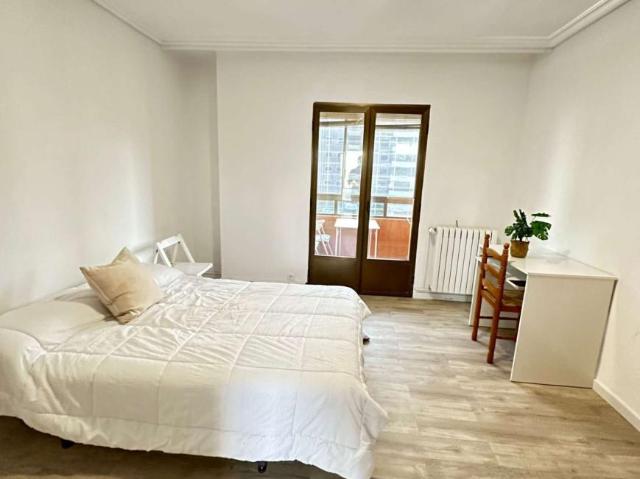 5 Dormitorio Shared Living/Roommate Pamplona Pamplona 103926244
