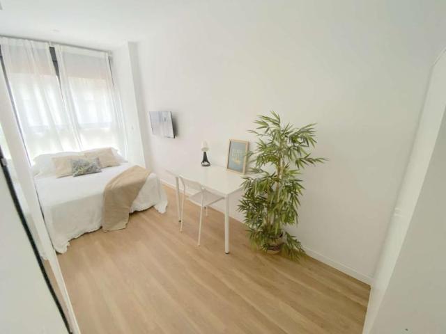 5 Dormitorio Shared Living/Roommate Seville Seville 100813483