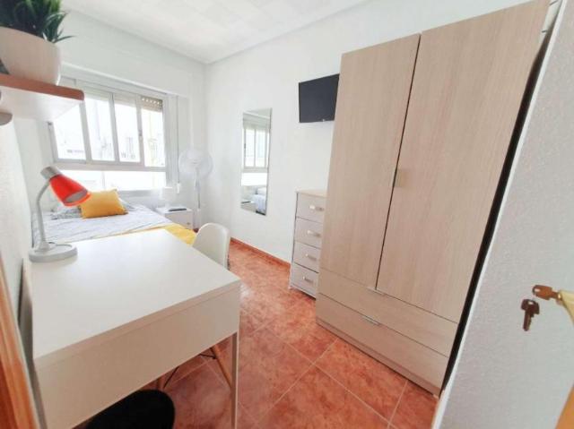 5 Dormitorio Shared Living/Roommate Valencia Valencia LS101805201