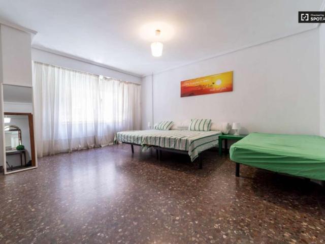 5 Dormitorio Shared Living/Roommate Valencia Valencia 101834857