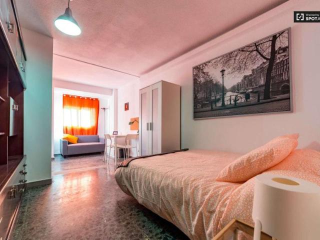 5 Dormitorio Shared Living/Roommate Valencia Valencia 103490984