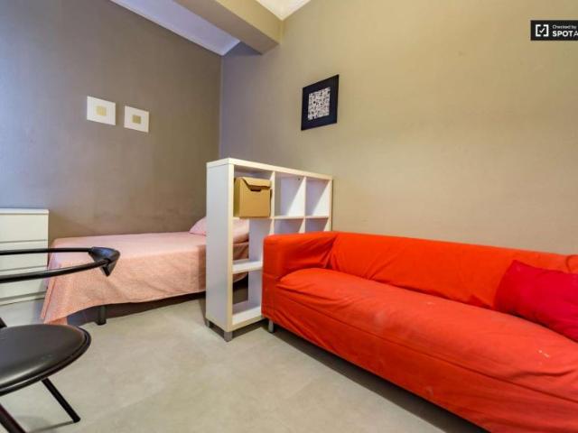 5 Dormitorio Shared Living/Roommate Valencia Valencia 103490993