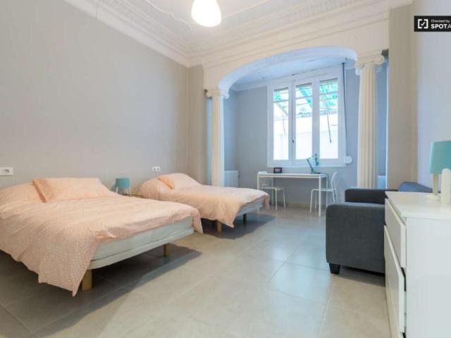 5 Dormitorio Shared Living/Roommate Valencia Valencia 103490907