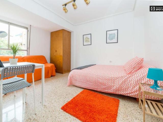 5 Dormitorio Shared Living/Roommate Valencia Valencia 103491123