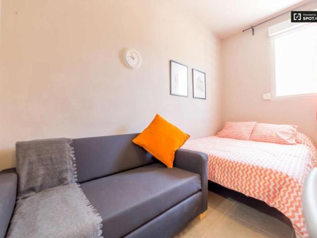5 Dormitorio Shared Living/Roommate Valencia Valencia 103491124