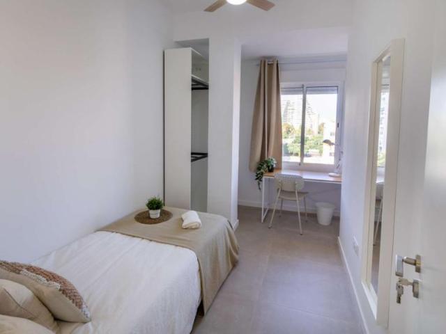 5 Dormitorio Shared Living/Roommate Valencia Valencia 103657724
