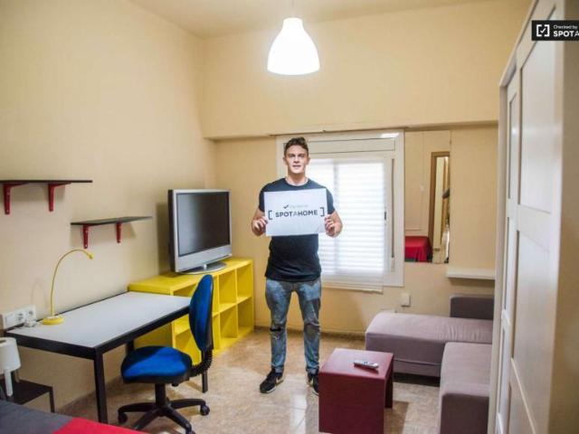 5 Dormitorio Shared Living/Roommate Valencia Valencia 104403609