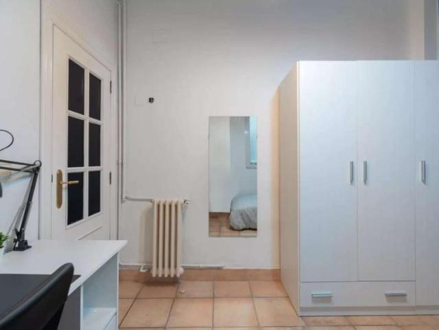 5 Dormitorio Shared Living/Roommate Valencia Valencia 104845378