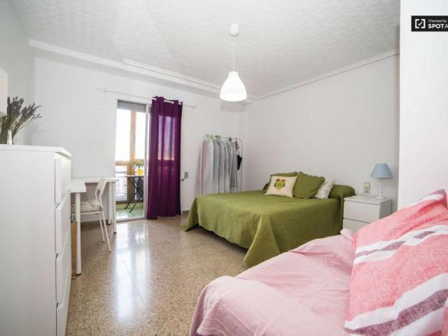 5 Dormitorio Shared Living/Roommate Valencia Valencia 104846097