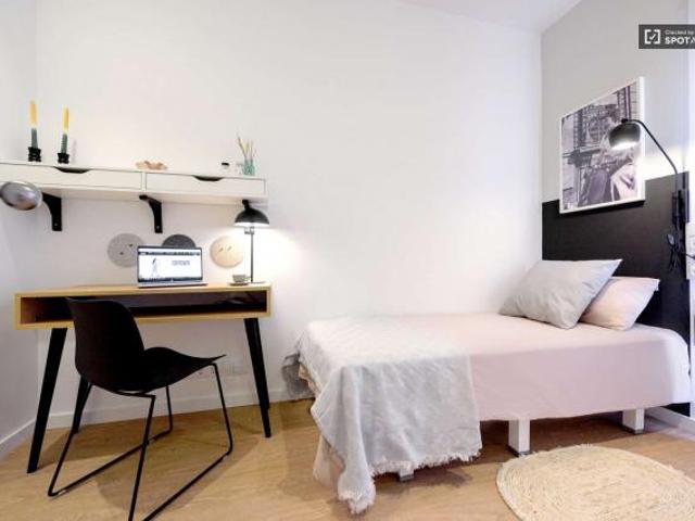 5 Dormitorio Shared Living/Roommate Valencia Valencia 72899087