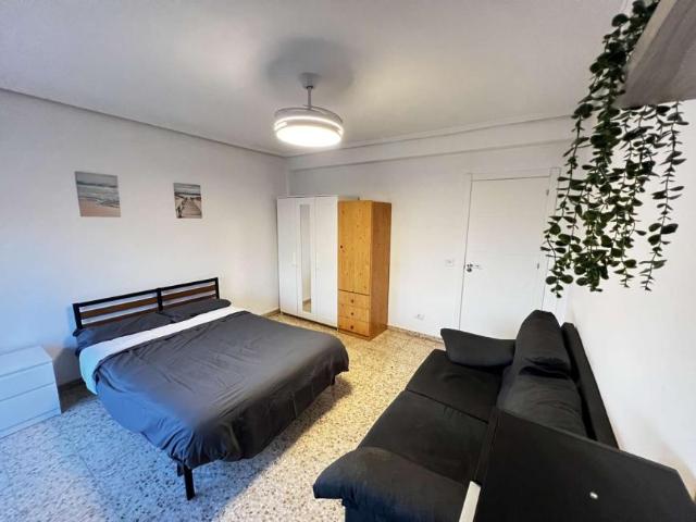 5 Dormitorio Shared Living/Roommate Valencia Valencia 97054175