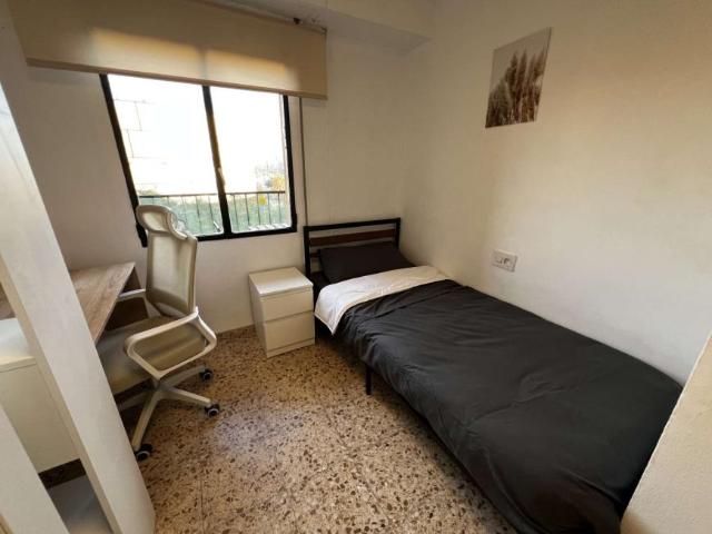 5 Dormitorio Shared Living/Roommate Valencia Valencia 97054179