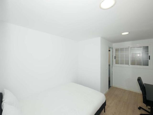 5 Dormitorio Shared Living/Roommate Valencia Valencia 99519398
