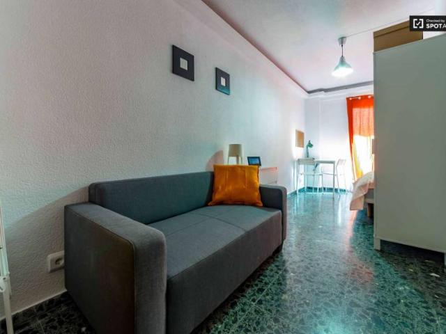 5 Dormitorio Shared Living/Roommate Valencia Valencia 99520433