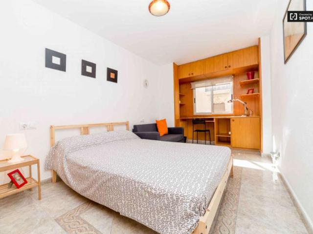 5 Dormitorio Shared Living/Roommate Valencia Valencia 91326703