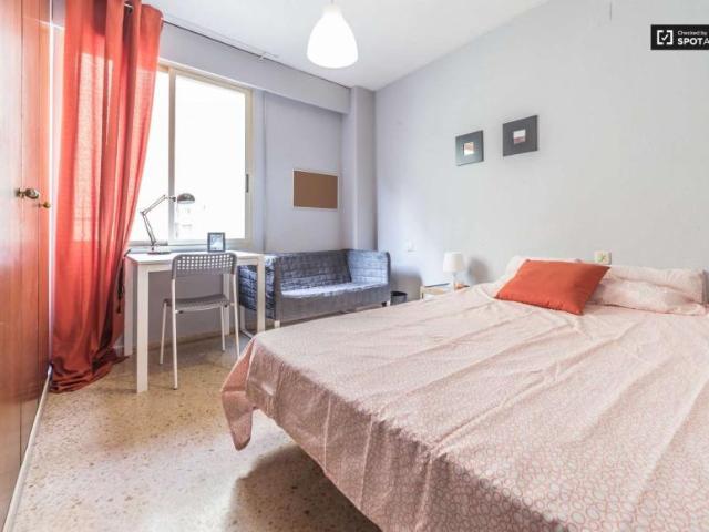 5 Dormitorio Shared Living/Roommate Valencia Valencia 91326710