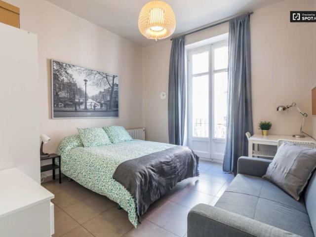 5 Dormitorio Shared Living/Roommate Valencia Valencia 91326834