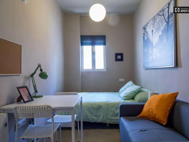 5 Dormitorio Shared Living/Roommate Valencia Valencia 91327225