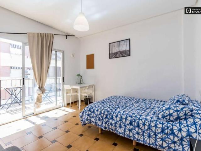 5 Dormitorio Shared Living/Roommate Valencia Valencia 91327378
