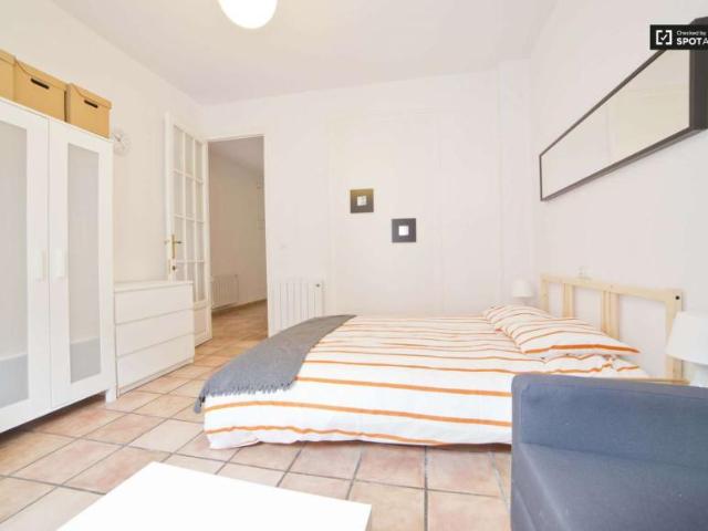 5 Dormitorio Shared Living/Roommate Valencia Valencia 91328136