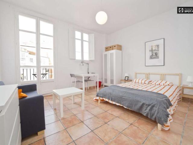 5 Dormitorio Shared Living/Roommate Valencia Valencia 91328138