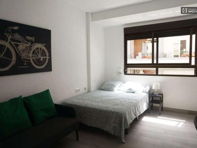 5 Dormitorio Shared Living/Roommate Valencia Valencia 91328596