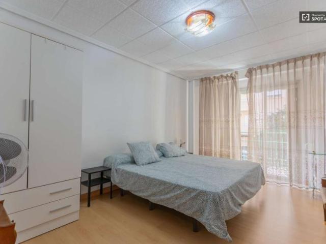 5 Dormitorio Shared Living/Roommate Valencia Valencia 91328727