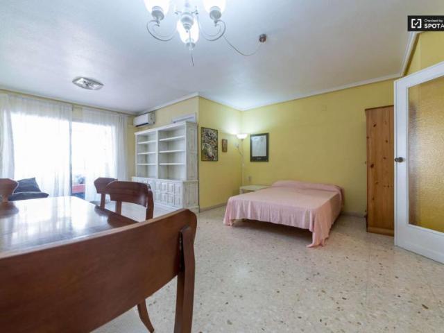 5 Dormitorio Shared Living/Roommate Valencia Valencia 91328861