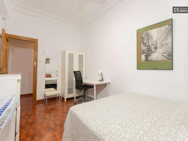 5 Dormitorio Shared Living/Roommate Valencia Valencia 91329205