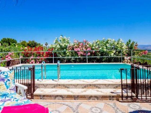 5 Dormitorio Villa Alhaurín De La Torre Andalucía LS98303738