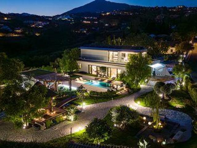 5 Dormitorio Villa Benahavís Andalucía 103660352