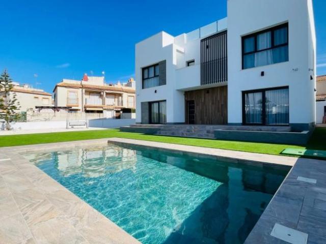 5 Dormitorio Villa Torrevieja Costa Blanca 102884267