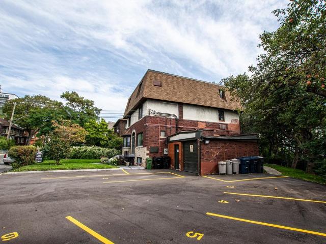 5 Glenavon Road Studio Apartment for Rent at 5 Glenavon Rd, Toronto, ON M6K 1C9 Parkdale