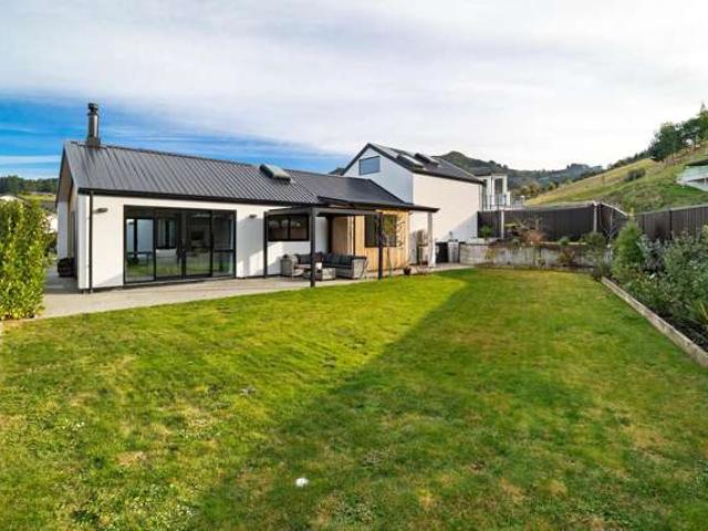 5 Goddard Way, Sawyers Bay, Dunedin City