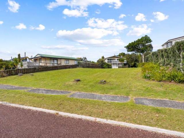 5 Golden Hills Drive, Pauanui, Thames Coromandel
