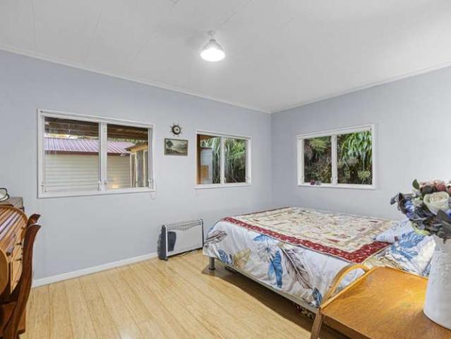 5 Harriet Place, Spotswood, New Plymouth